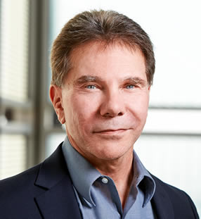 Ep #30: Small Changes, BIG Influence with Dr. Robert Cialdini - Roger Dooley